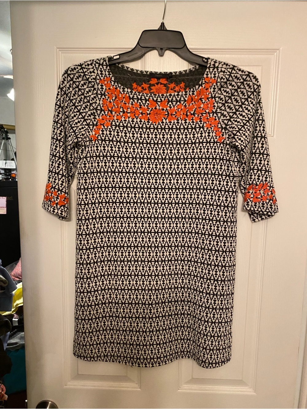 Women’s Black & White Geometric Dress with Orange Embroidery size small petite